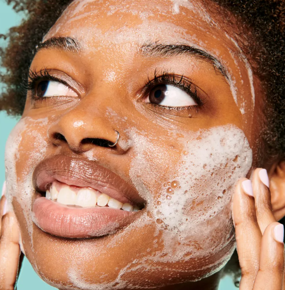 The Porefessional Good Cleanup Pore Purifying Foaming Cleanser