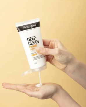 Neutrogena Deep Clean Foaming Cleanser 150g